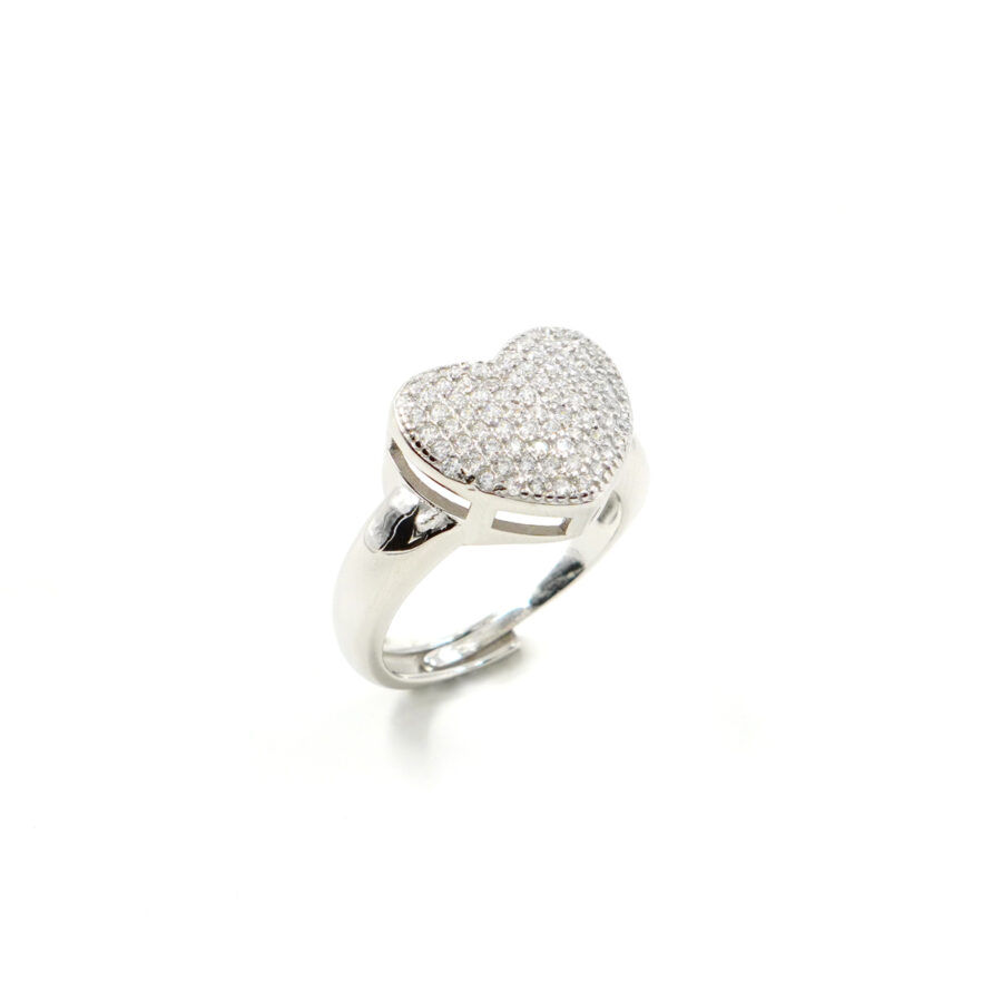 Anello toppa cuore in argento 925 con zirconi bianchi – Rodiato