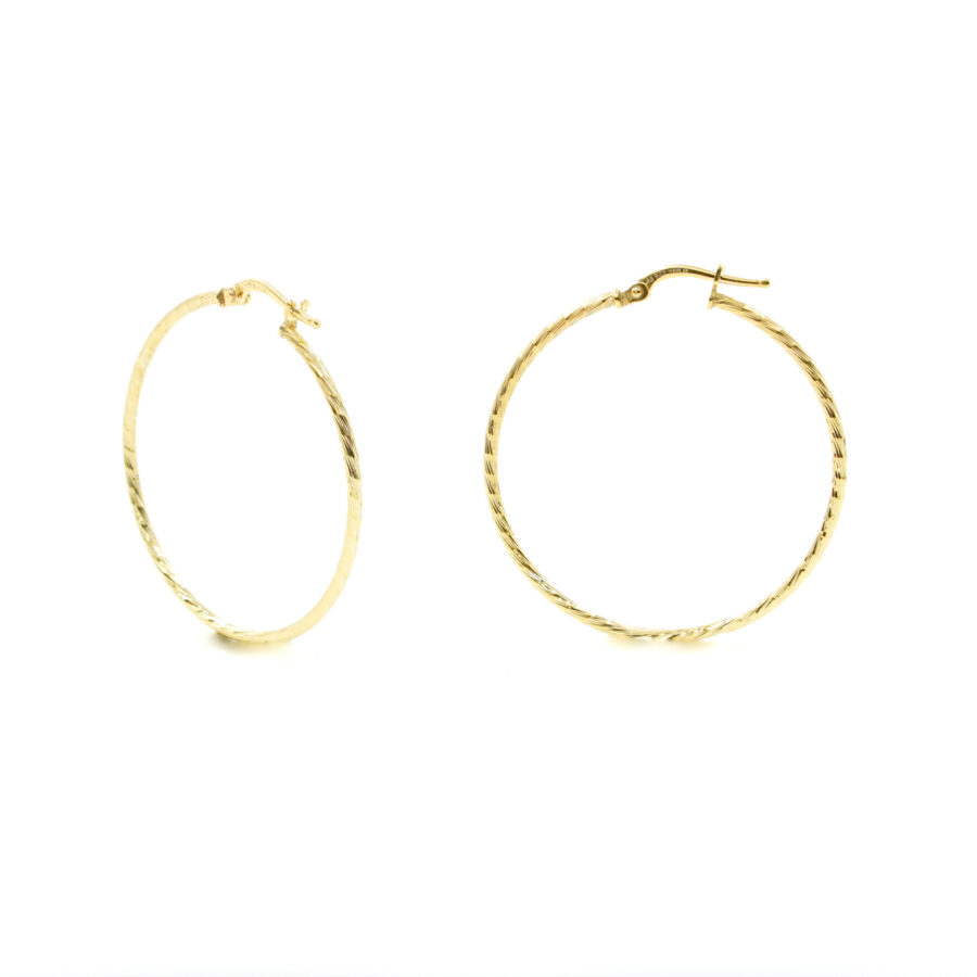 Orecchini cerchio rigati in argento 925 a baionetta 35mm – Dorato