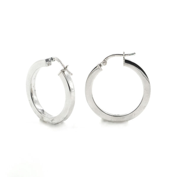 Orecchini cerchio in argento 925 a baionetta 26mm – Rodiato