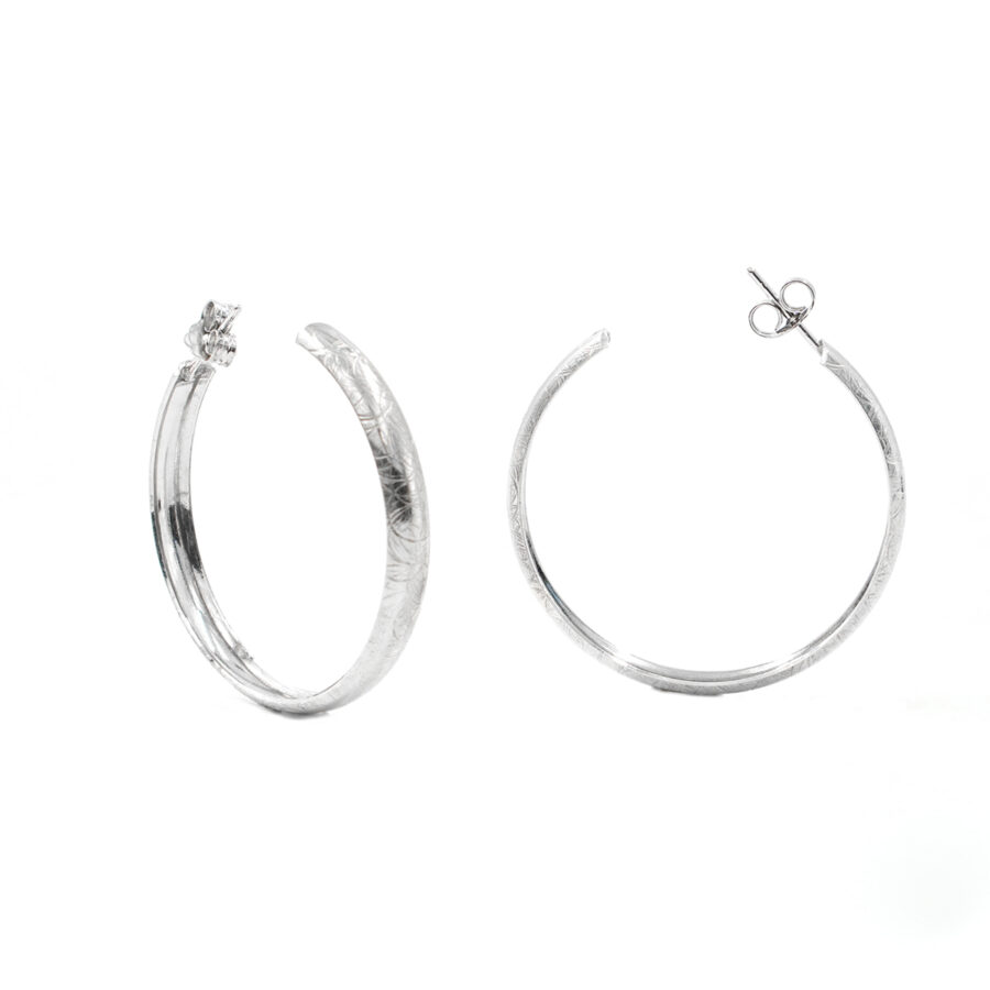 Orecchini cerchio satinato in argento 925 37mm – Rodiato
