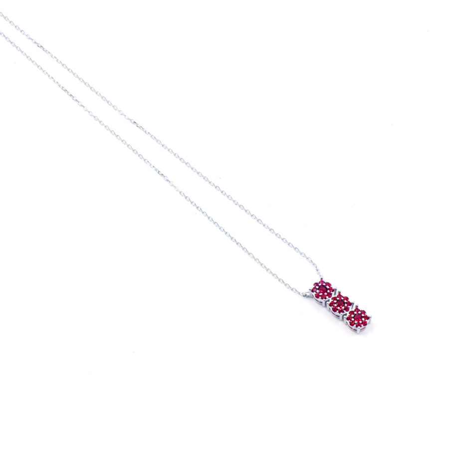 Collana con pendente Trilogy in argento 925 con zirconi rossi – Rodiato - immagine 2