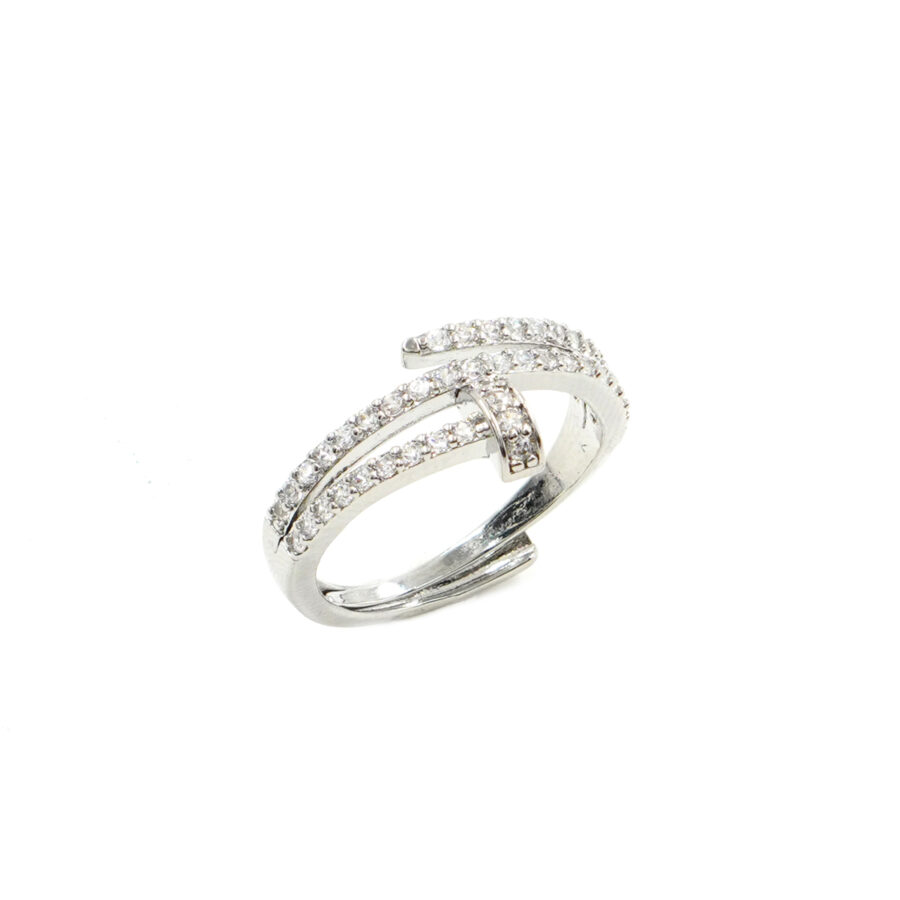 Anello fascia con zirconi bianchi