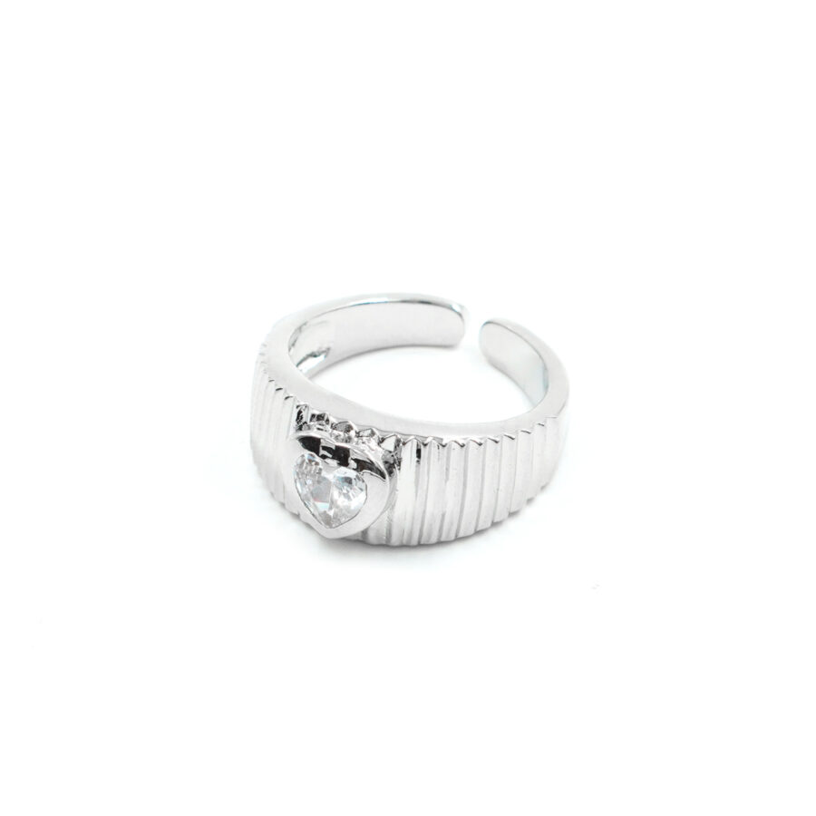 Anello fascia con zircone forma cuore bianco