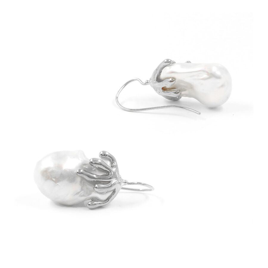 Orecchini argento con perle barocche d'acqua dolce montate con amo - Rodiato