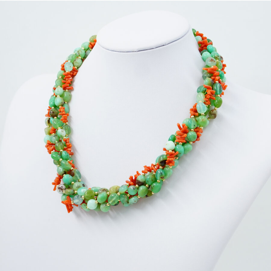 Collana Multifilo con crisoprasio, corallo, chiusura in argento – Dorato - immagine 2