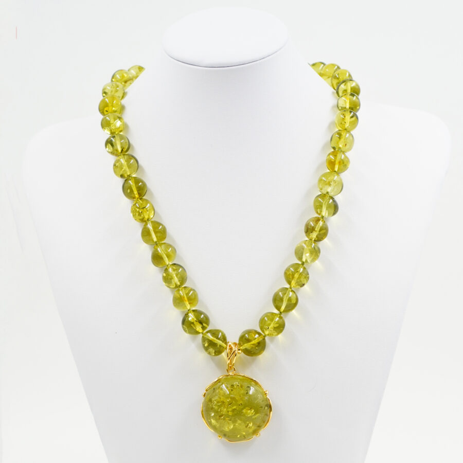 Collana di ambra verde con ciondolo di ambra montato in argento - Dorato - immagine 2