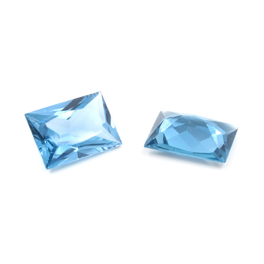 Zirconi azzurri taglio rettangolare 10x14mm <strong>[Buste da 5pz]</strong>