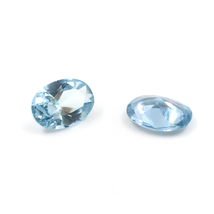 Zirconi azzurri taglio ovale 5x7mm <strong>[Buste da 10pz]</strong>