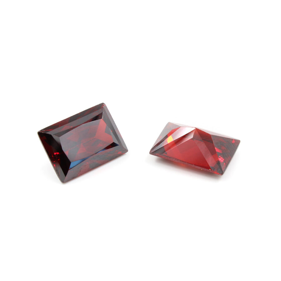 Zirconi granato taglio rettangolare 10x14mm <strong>[Buste da 5pz]</strong>