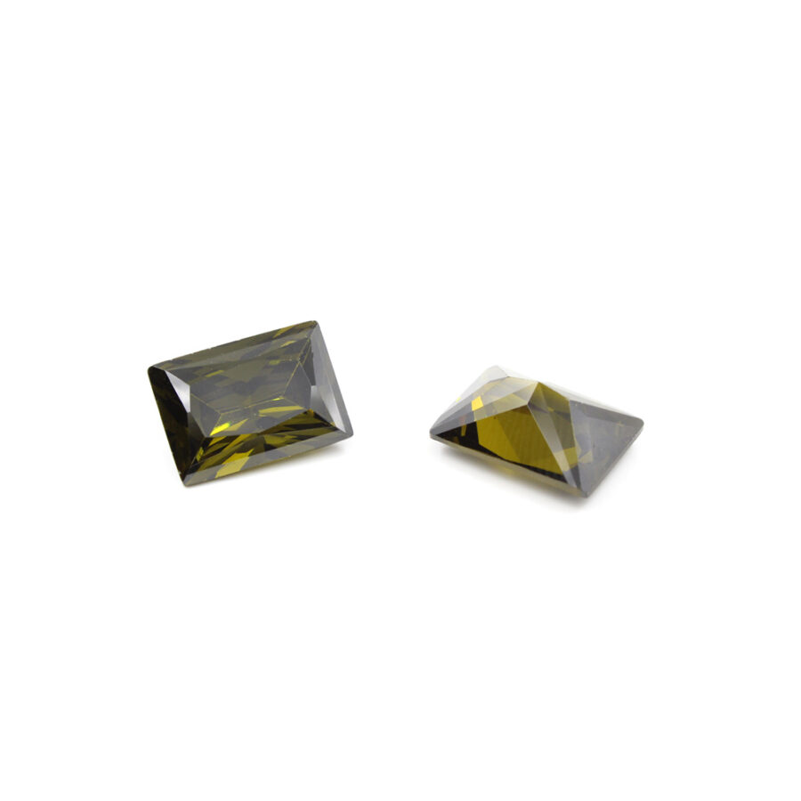 Zirconi verdi taglio rettangolare 10x14mm <strong>[Buste da 5pz]</strong>