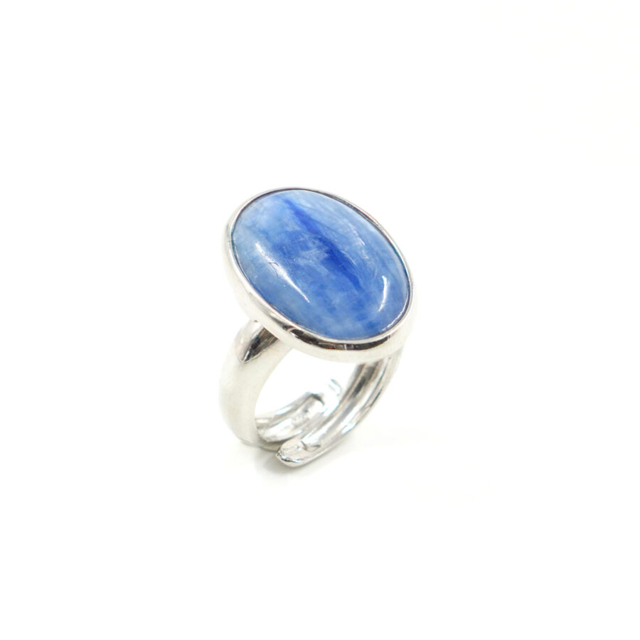 Anello in argento con cianite – Rodiato