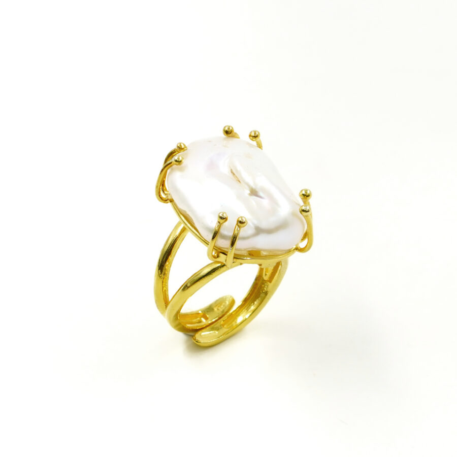 Anello in argento con perla rettangolare – Dorato