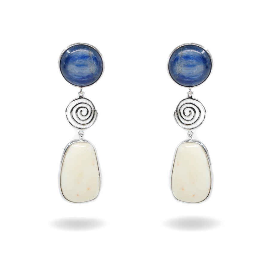 Orecchini in argento con corallo bianco, cianite – Rodiato