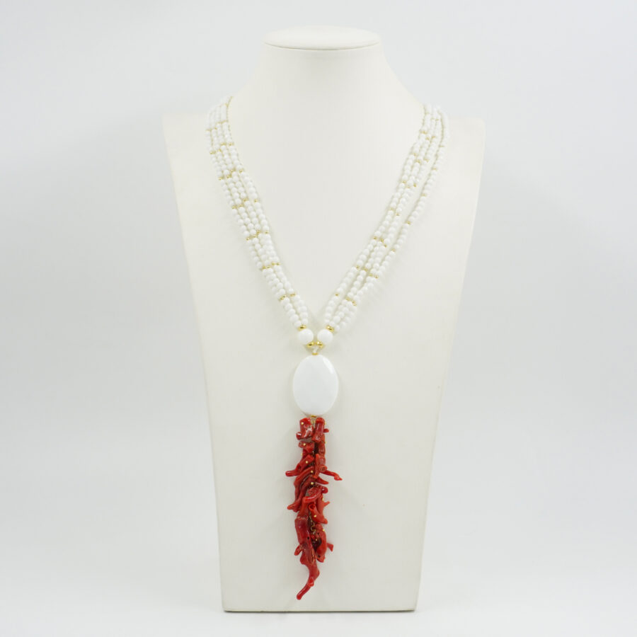 Collana Multifilo con agata bianca, corallo rosso, chiusura in argento – Dorato