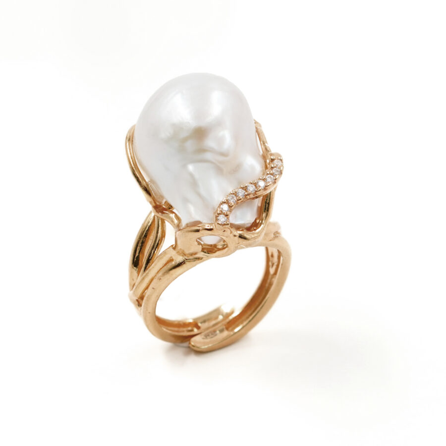 Anello in argento con perla barocca e zirconi – Rosè