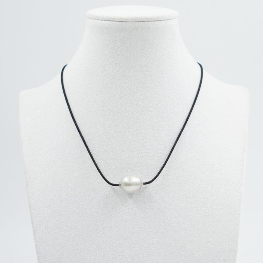 Collana laccio con perla Edison e chiusura in argento – Rodiato