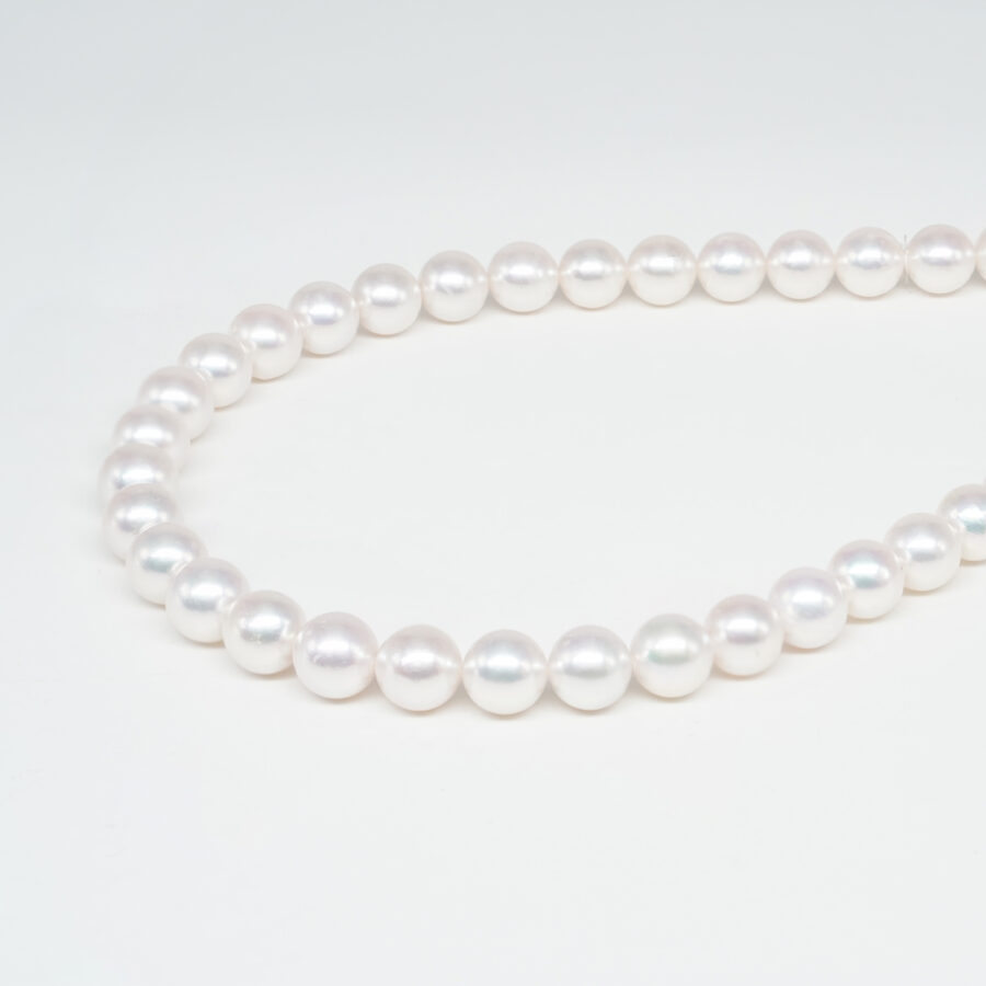 Fili di Perle Akoya Giapponesi tondi misura 9½-10mm