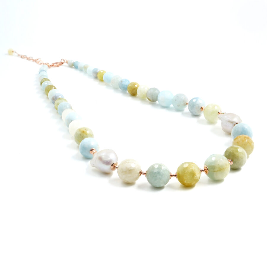 Collana con acquamarina, perla, ematite, chiusura in argento – Rose' - immagine 2