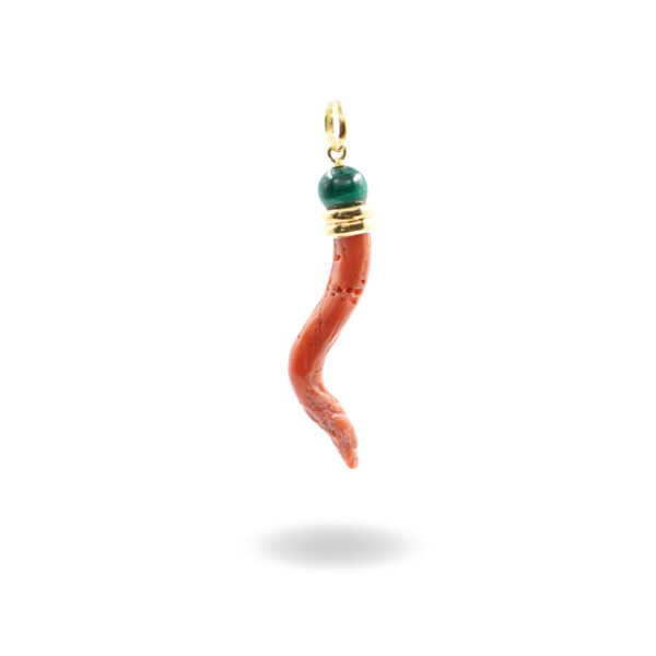 Pendente in malachite e corno di corallo - Dorato