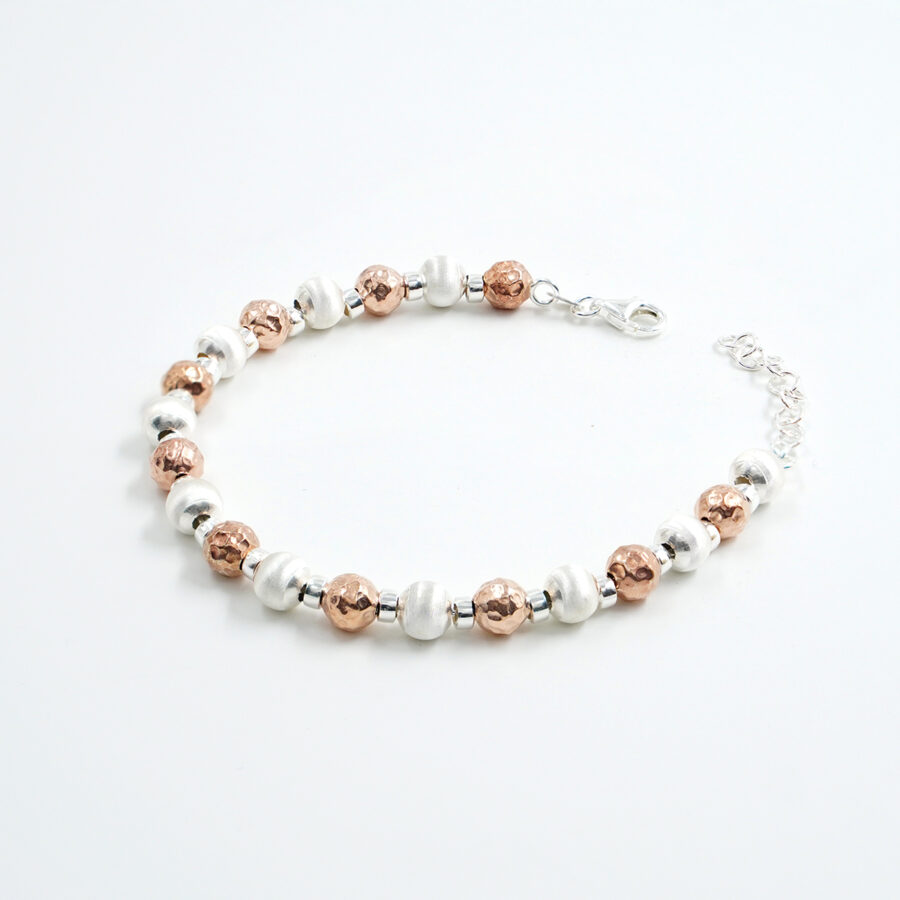 Bracciale in argento con sfere satinate 6mm, Rodiato e Rose'