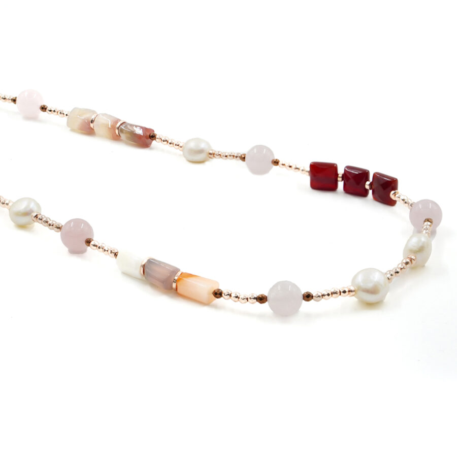 Collana con ematite, agata rossa e agata Botswana, quarzo rosa, perla e chiusura in argento – Rosè
