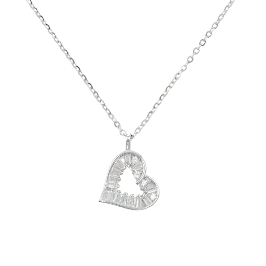 Collana in argento con ciondolo cuore con zirconi – Rodiato