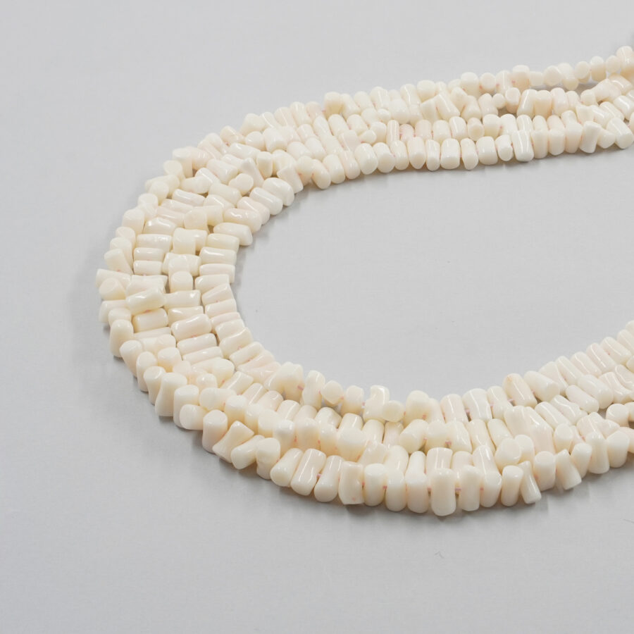 Corallo Bianco fili cupolini ~9x5mm