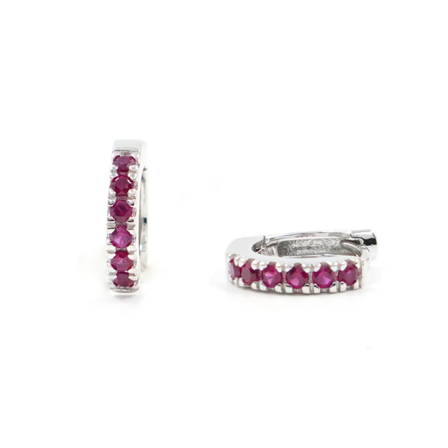 Orecchini in argento a baionetta con zirconi rossi 11mm - Rodiato