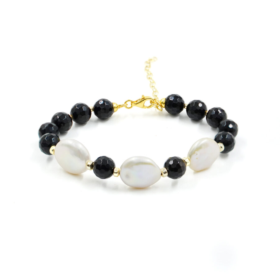 Bracciale con agata nera, perle, ematite, chiusura in argento – Dorato