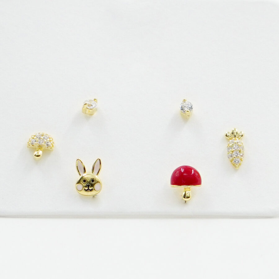Set di Orecchini in argento coniglio, fungo, carota, punto luce con zirconi – Dorato