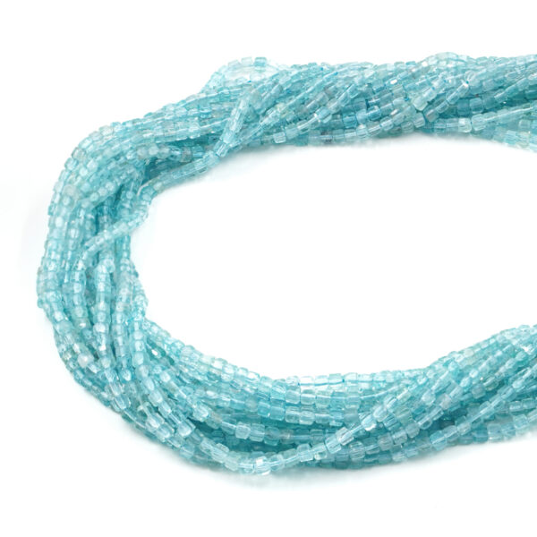 Apatite fili cubi sfaccettati 3mm