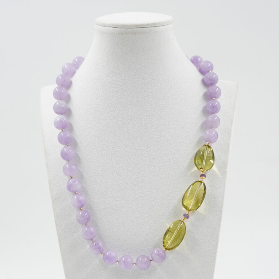 Collana con ametista lavanda, ambra colombiana verde, ematite, chiusura in argento - Dorato - immagine 2