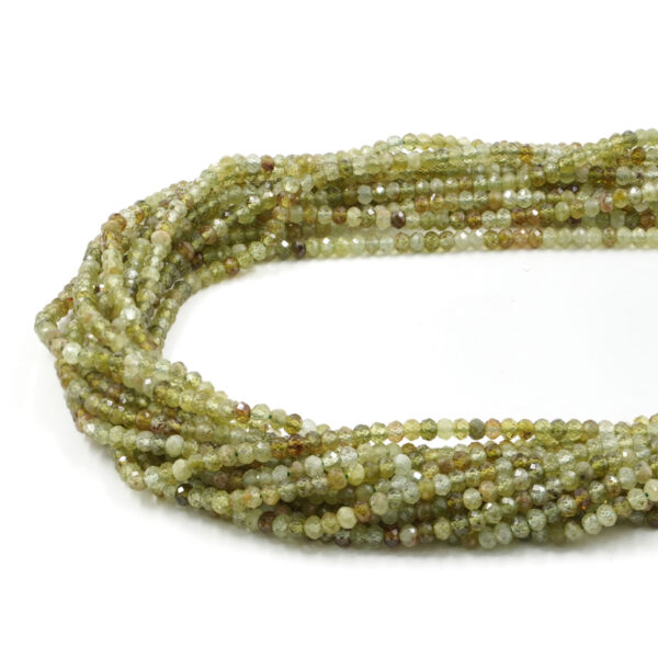 Granato verde fili rondelle sfaccettate 4x3mm