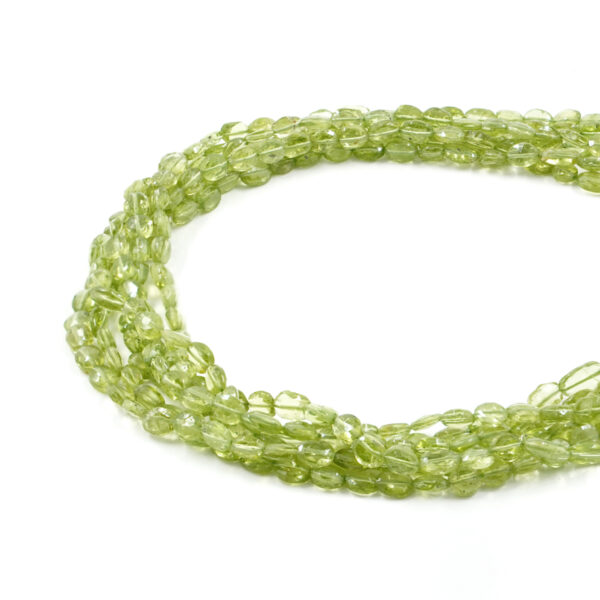 Peridoto fili ovali piatti sfaccettti 6x4mm