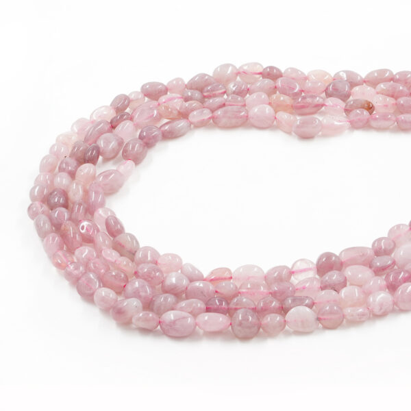 Quarzo rosa del Madagascar fili sassi 9x7mm