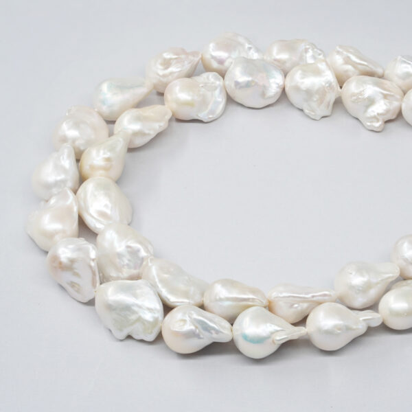 Perle d'Acqua Dolce fili barocchi con nucleo 13-16mm
