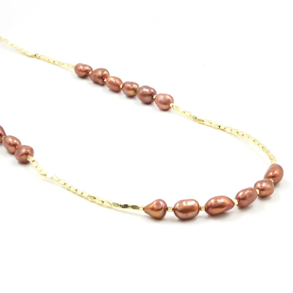 Collana in ematite, perla, chiusura in argento dorato - COL2681