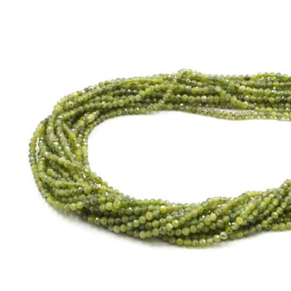 Giada Canadese filo tondo sfaccettato 3mm - GAC15