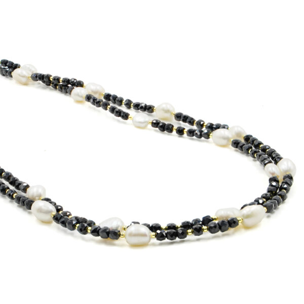 Collana in spinello, perle, chiusura argento dorata - COL2749